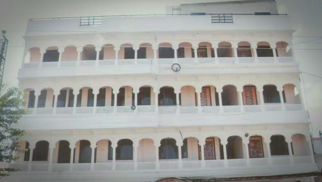 Choudhary Guest House Udaipur Ngoại thất bức ảnh